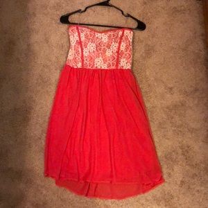 Daytrip Strapless Coral Lace Bodice dress medium